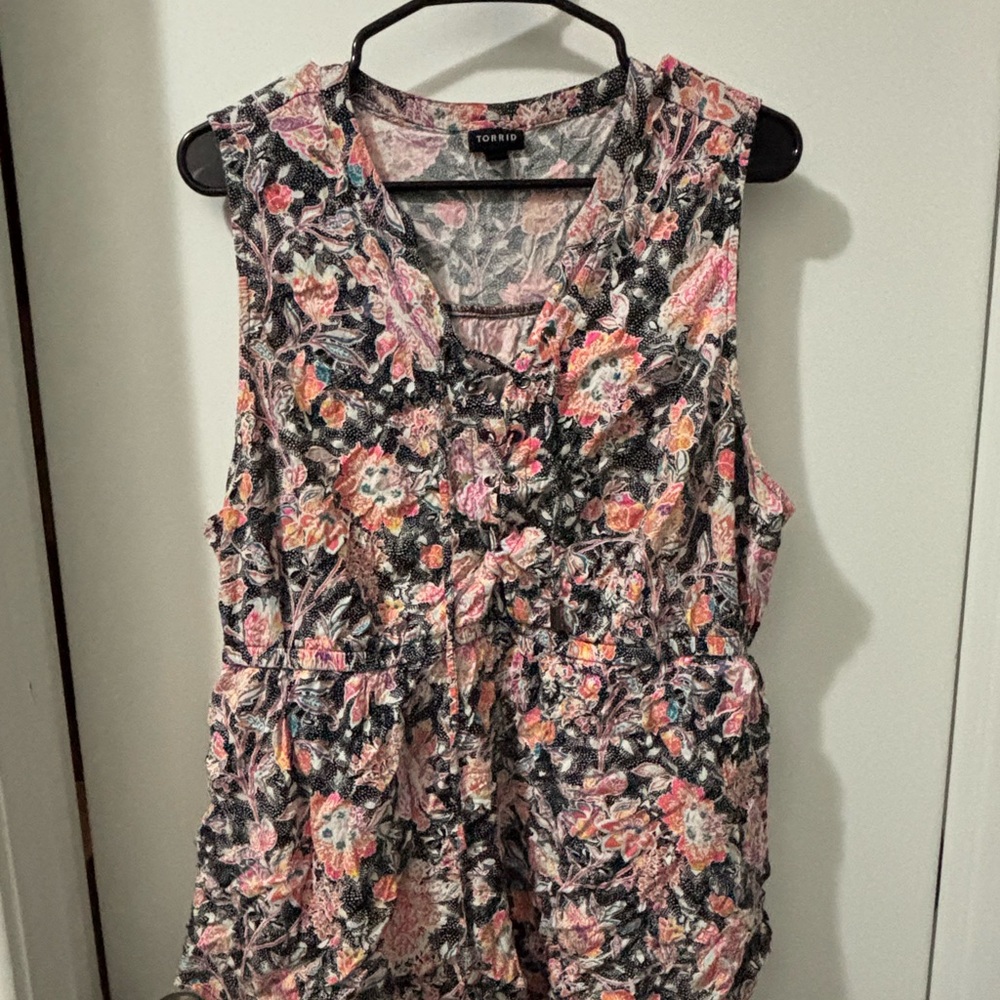 Torrid Floral Lace-Up Babydoll Tank | Boho Flowy Top | Size 2 (2X)